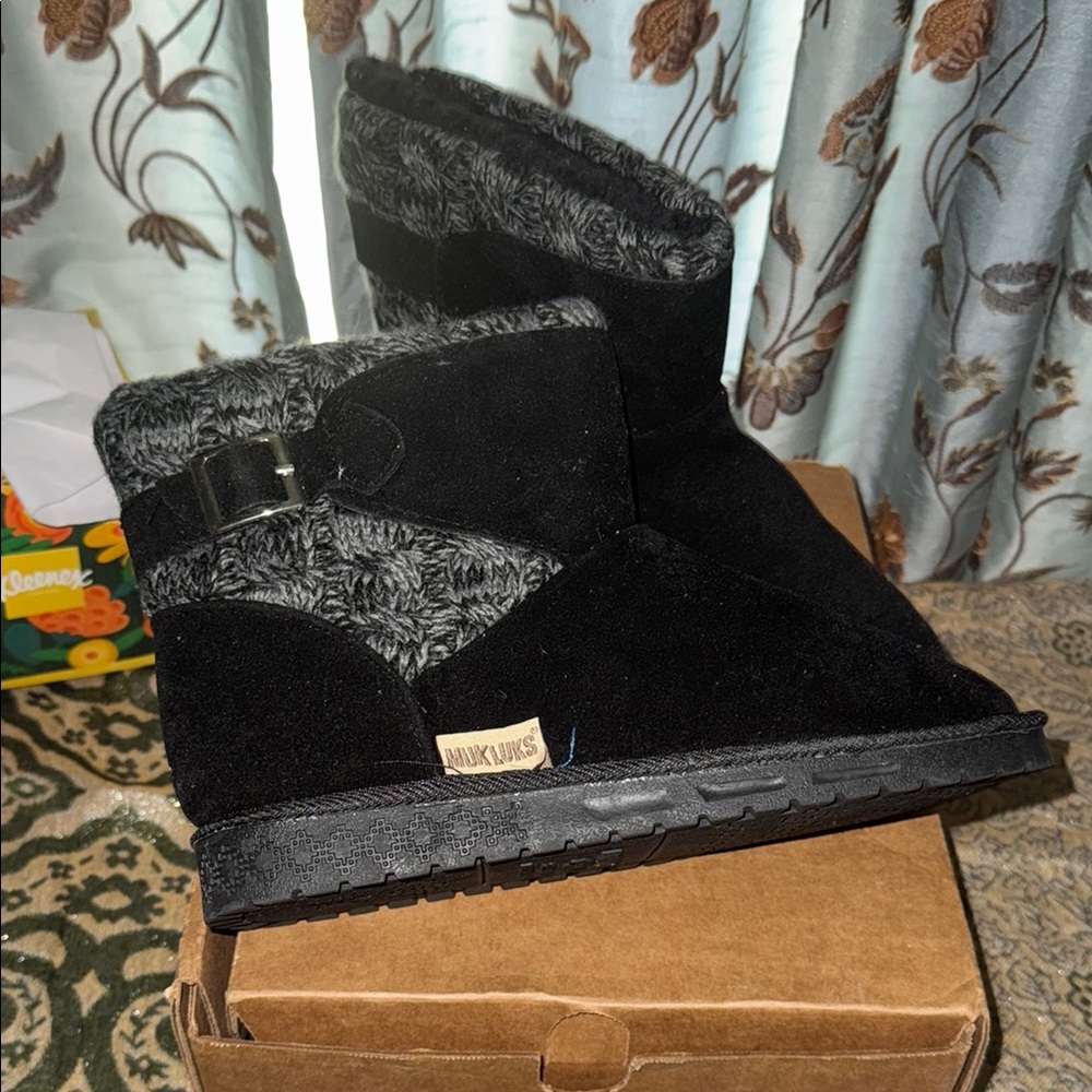 Muk Luks Black and Gray Knit Ankle Boots